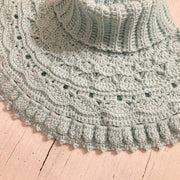 Frozen Beauty Neck Warmer Crochet Pattern